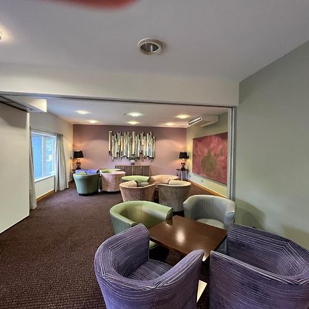 Cranfield Management Development Centre Hotel ภายนอก รูปภาพ